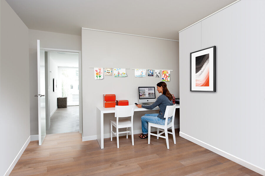 Info Rail in a home office